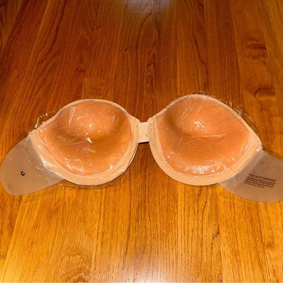 AERIE | “The Bare Bra” Push-Up Bra, Sticky-Boob Style - Picture 3 of 6